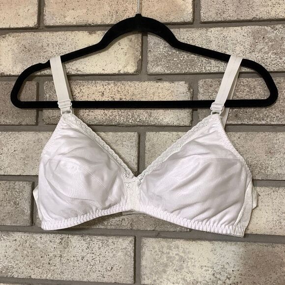 3for$20 bra no underwire 38C - Picture 1 of 4